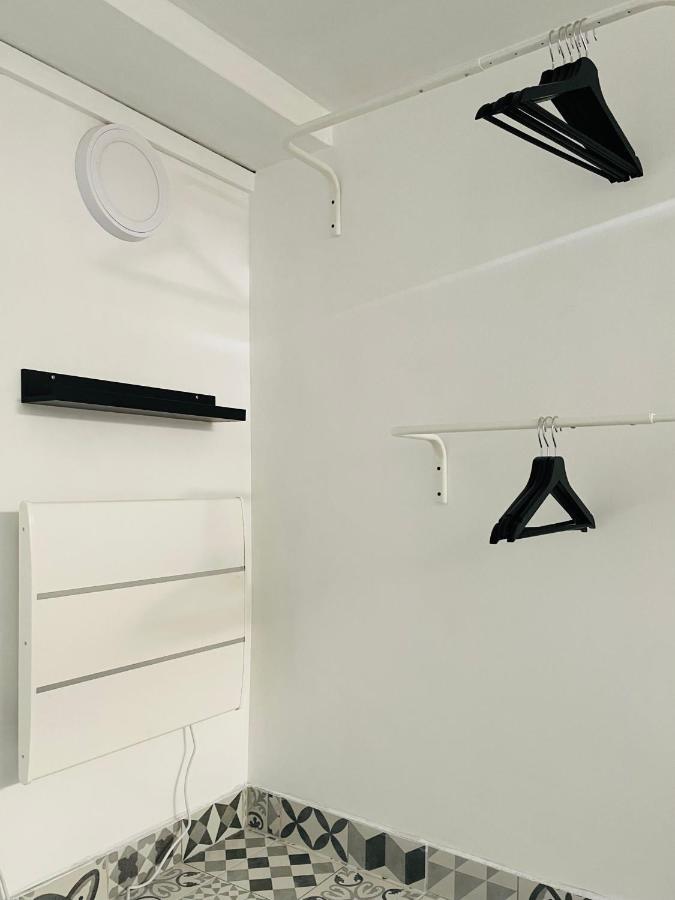 Dnn - Charming 1 Bedroom # Center Thiers # Free Parking, Wifi And Prime Video Bagian luar foto